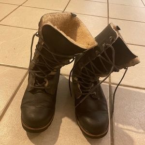 Sorel Winter Shearling Lined Boots Size 10 Women's
